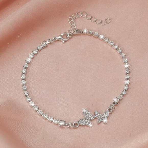 2/$10 NEW! Rhinestone Butterfly Decor Bracelet Boho Summer Cute Trendy Anklet - Picture 2 of 4